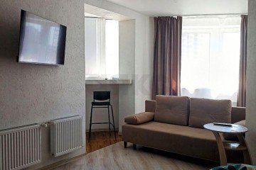 Фото №1: 2-комнатная квартира 80 м² - Краснодар, мкр. имени Петра Метальникова, ул. Цезаря Куникова, 24к1