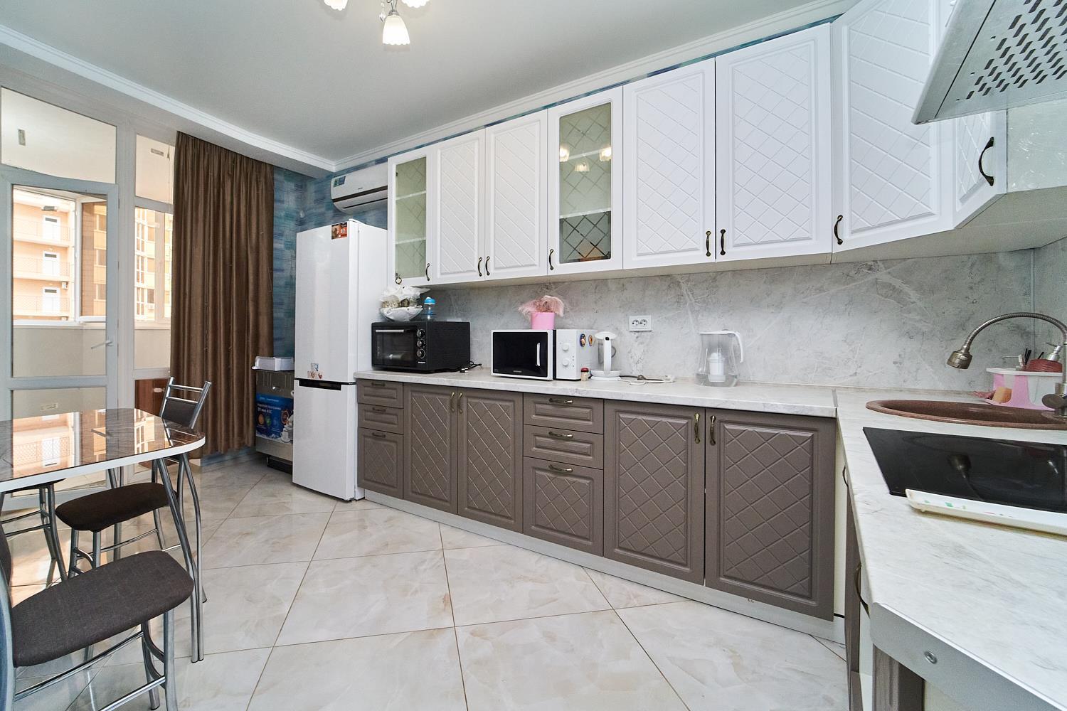 Фото №1: 2-комнатная квартира 74 м² - Краснодар, Молодёжный, Прикубанский внутригородской округ, мкр. жилой комплекс Дуэт, ул. Душистая, 77