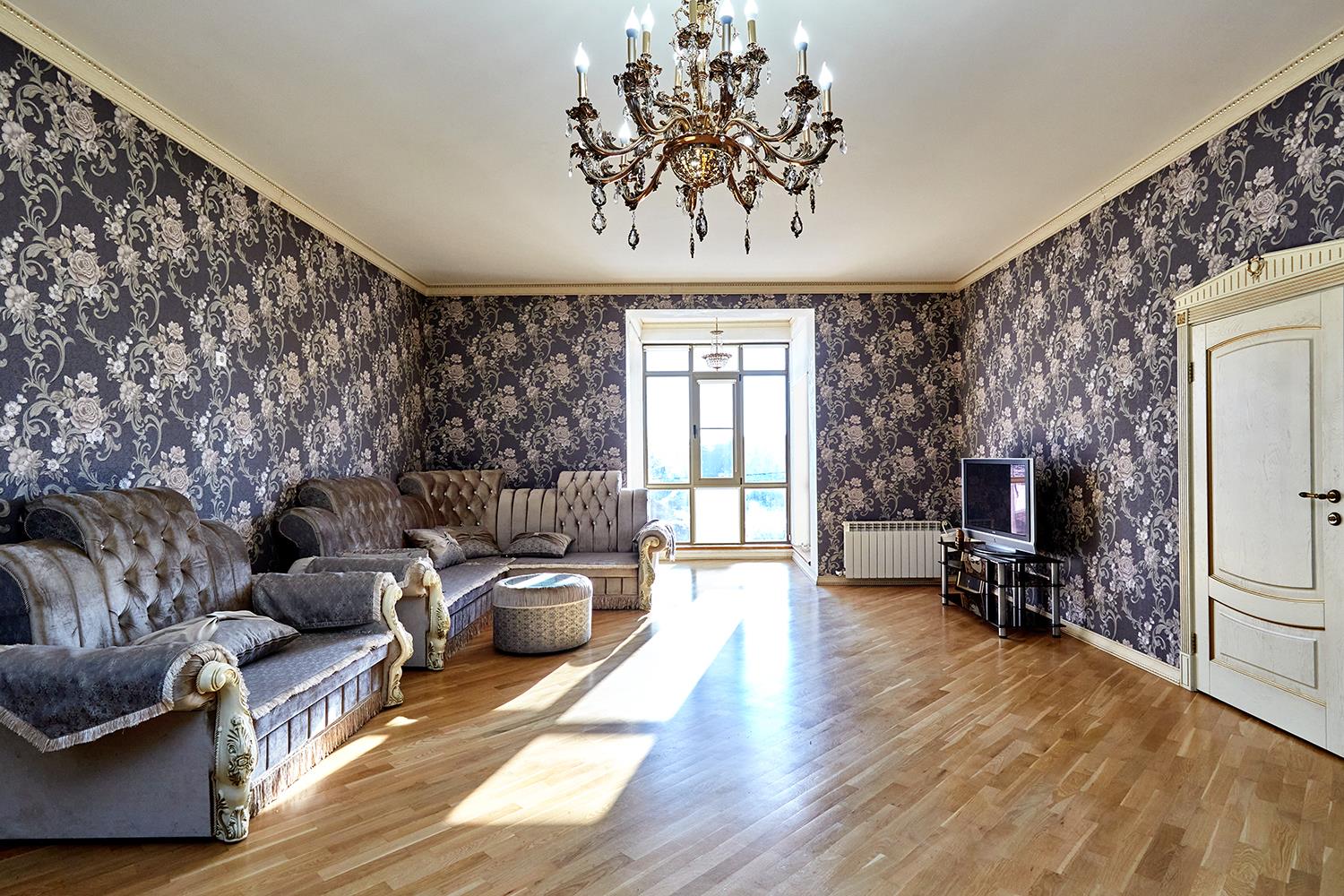 Фото №10: Дом 274 м² + 4 сот. - Краснодар, Прикубанский внутригородской округ, Калинино, мкр. Завод Радиоизмерительных Приборов, ул. Есаульская, 1/1