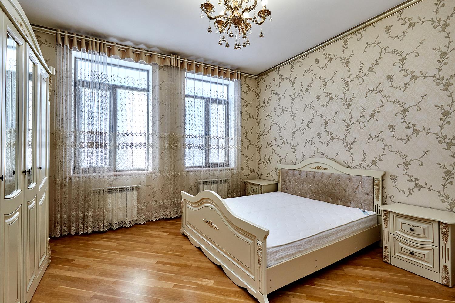 Фото №16: Дом 274 м² + 4 сот. - Краснодар, Прикубанский внутригородской округ, Калинино, мкр. Завод Радиоизмерительных Приборов, ул. Есаульская, 1/1