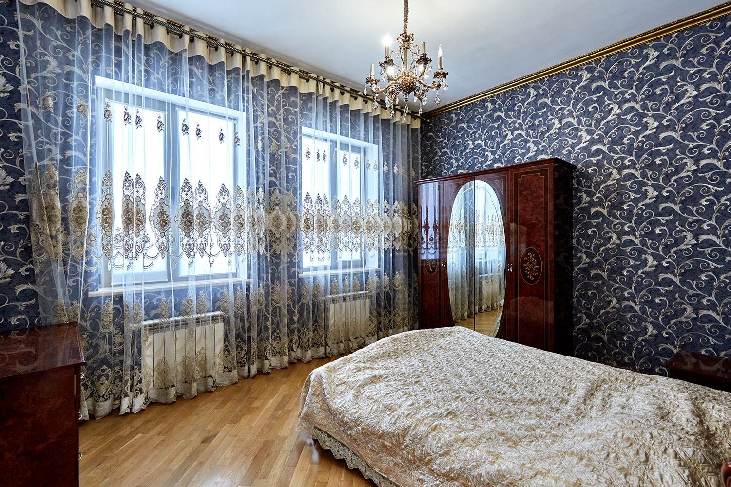 Фото №8: Дом 274 м² + 4 сот. - Краснодар, Прикубанский внутригородской округ, Калинино, мкр. Завод Радиоизмерительных Приборов, ул. Есаульская, 1/1