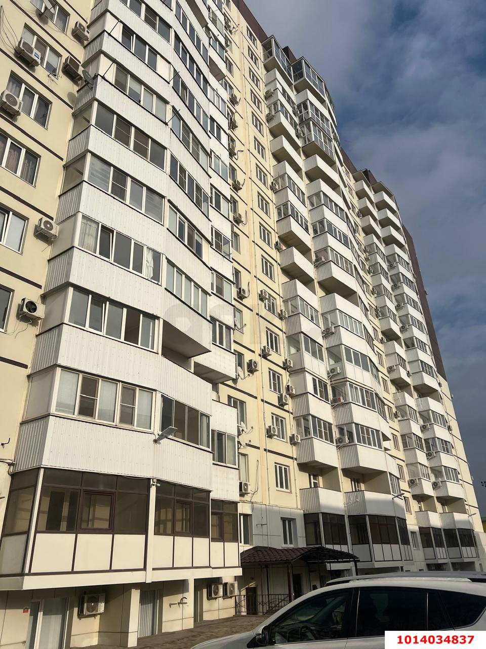 Фото №1: 2-комнатная квартира 69 м² - Краснодар, Центральный, ул. Севастопольская, 2/2