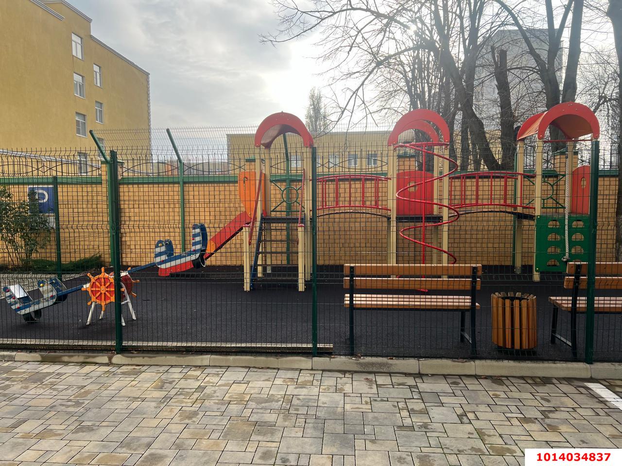 Фото №2: 2-комнатная квартира 69 м² - Краснодар, Центральный, ул. Севастопольская, 2/2