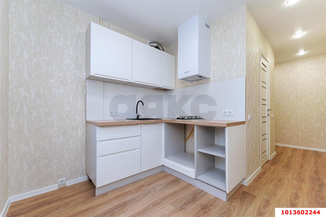 Фото №3: 2-комнатная квартира 43 м² - Краснодар, Центральный, ул. Суворова, 151