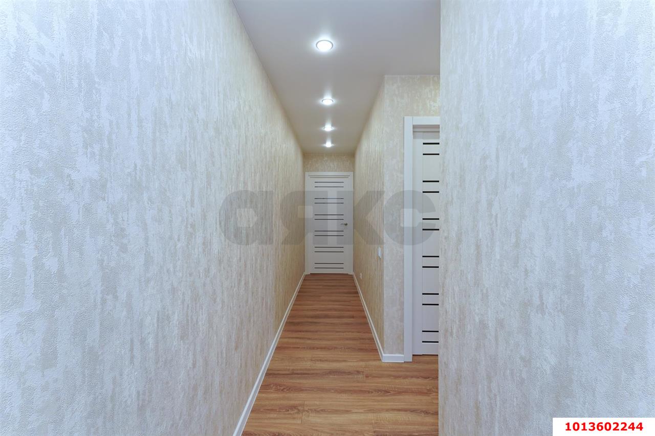 Фото №17: 2-комнатная квартира 43 м² - Краснодар, Центральный, ул. Суворова, 151