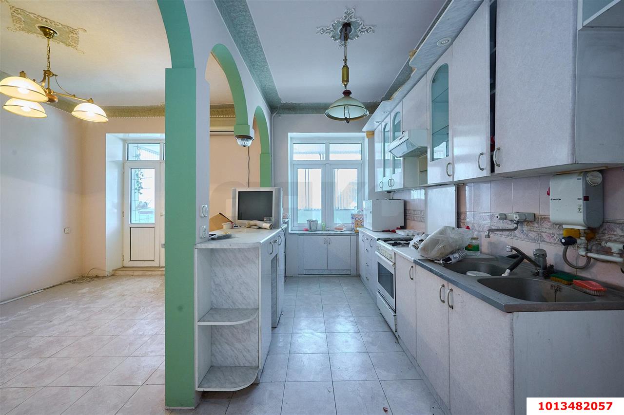 Фото №4: 3-комнатная квартира 84 м² - Краснодар, Центральный, ул. Орджоникидзе, 56