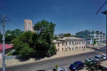 Фото №1: 3-комнатная квартира 84 м² - Краснодар, мкр. Центральный, ул. Орджоникидзе, 56