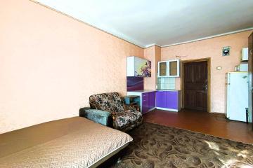 Фото №1: Комната 19 м² - Краснодар, мкр. Камвольно-суконный Комбинат, ул. Сормовская, 11