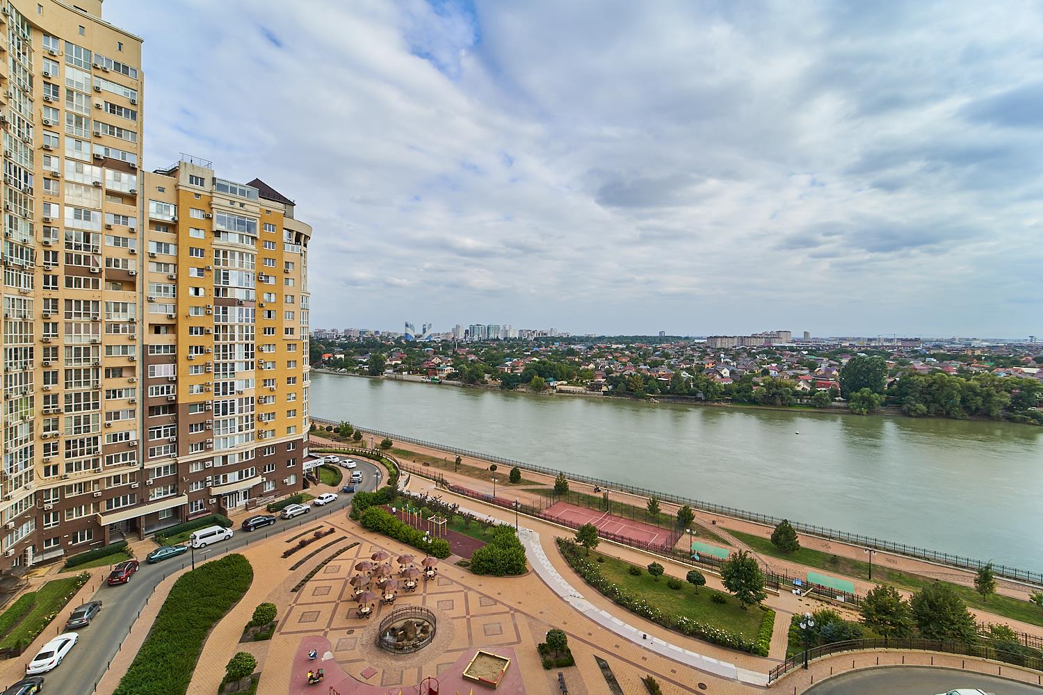 Фото №14: 2-комнатная квартира 82 м² - Краснодар, Кожзавод, мкр. Западный внутригородской округ, ул. Кожевенная, 24