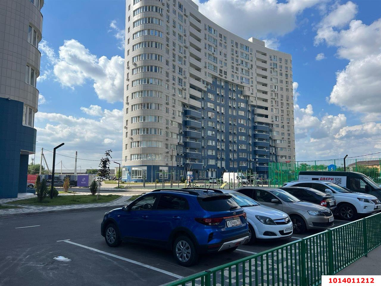 Фото №4: Торговое помещение 48 м² - Краснодар, жилой комплекс Фонтаны, ул. Воронежская, 47Д