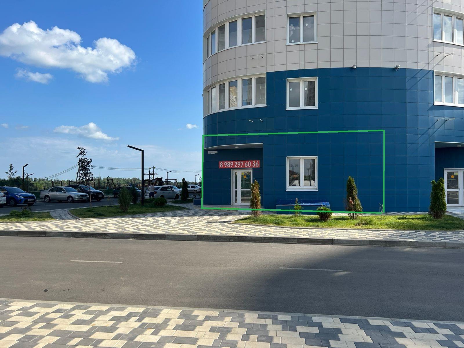 Фото №2: Коммерция 47 м² - Краснодар, Центральный внутригородской округ, Черёмушки, мкр. жилой комплекс Фонтаны, ул. Воронежская, 47Д