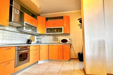 Фото №1: 3-комнатная квартира 156 м² - Краснодар, мкр. Завод Измерительных Приборов, ул. Зиповская, 10