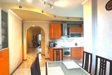 Фото №2: 4-комнатная квартира 185 м² - Краснодар, мкр. Завод Измерительных Приборов, ул. Зиповская, 10