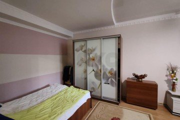 Фото №1: Офисное помещение 46 м² - Краснодар, мкр. Музыкальный, ул. имени Сергея Есенина, 129/7