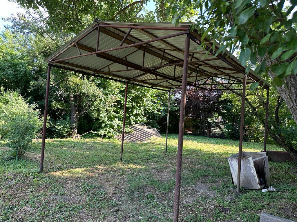 Фото №6: Коммерция 13 м² - Новодмитриевская, ул. Набережная, 30