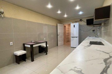 Фото №3: Торговое помещение 50 м² - Краснодар, мкр. Гидростроителей, ул. Парусная, 20/3