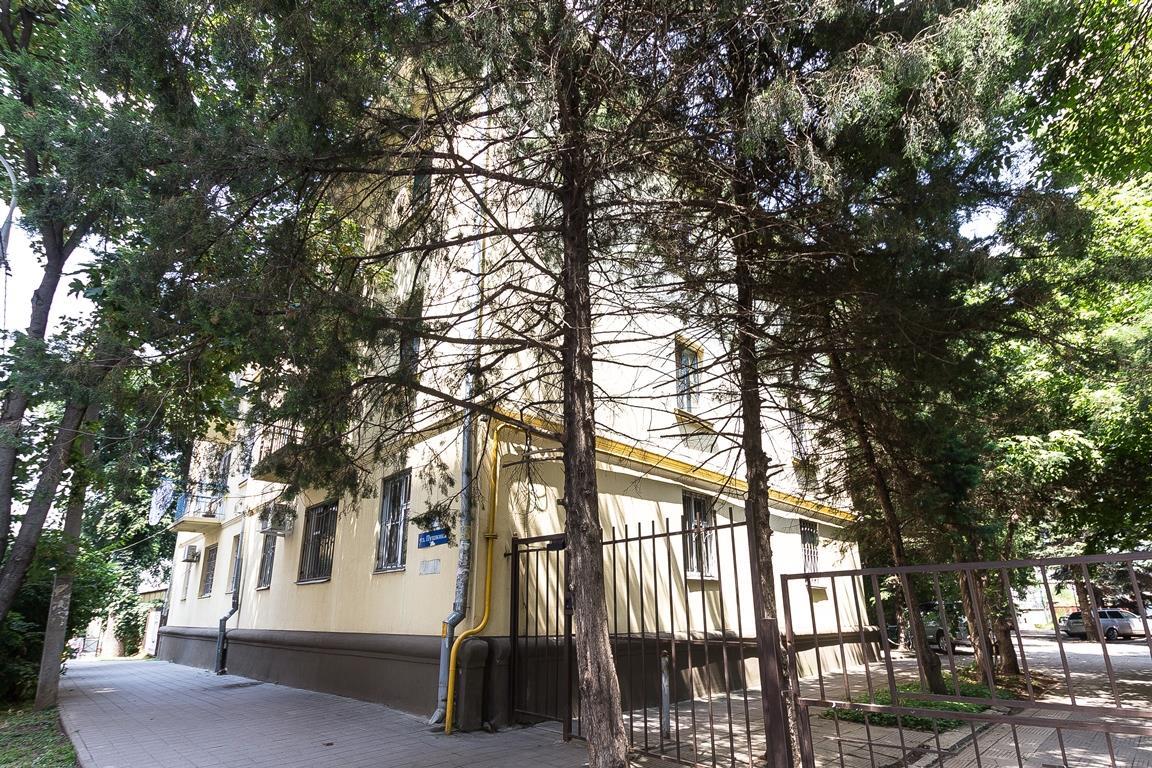 Фото №1: 3-комнатная квартира 50 м² - Краснодар, Центральный внутригородской округ, Западный внутригородской округ, мкр. Центральный, ул. имени Пушкина, 9