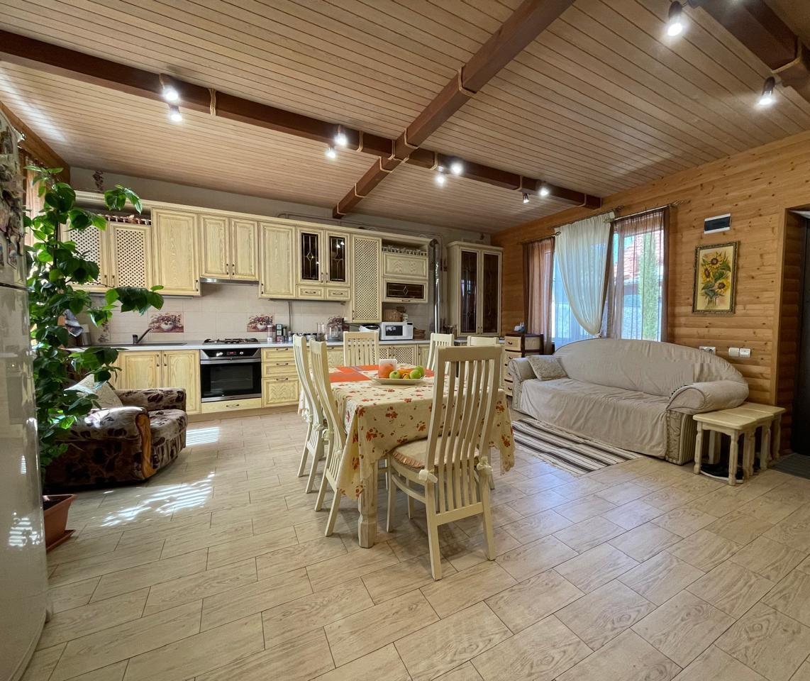 Фото №14: Дом 94 м² + 7 сот. - Краснодар, ул. имени Евдокии Бершанской, 97