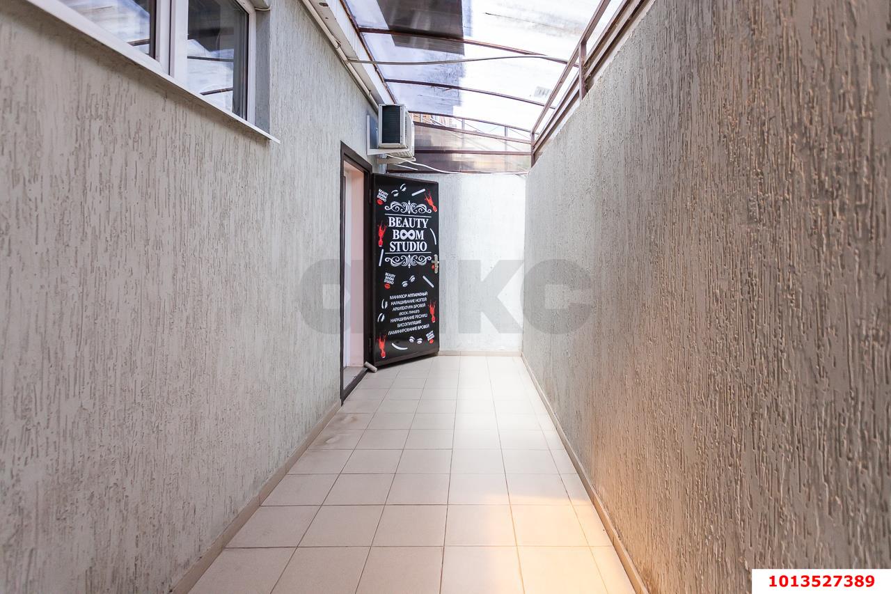 Фото №12: Офисное помещение 21 м² - Краснодар, имени Петра Метальникова, ул. Петра Метальникова, 7