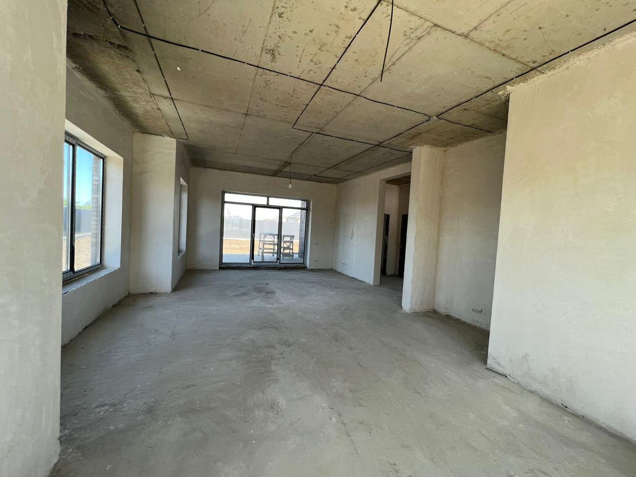 Фото №4: Дом 303 м² + 10 сот. - Старобжегокай, Карасунский внутригородской округ, Гидростроителей, Почтовый, мкр. жилой комплекс Авиатор, ул. Юбилейная, 28