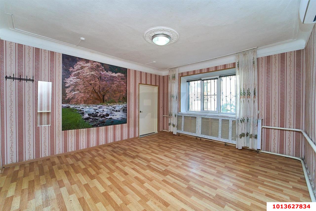 Фото №9: Дом 284 м² + 4.5 сот. - Краснодар, Западный внутригородской округ, ул. Одесская, 32