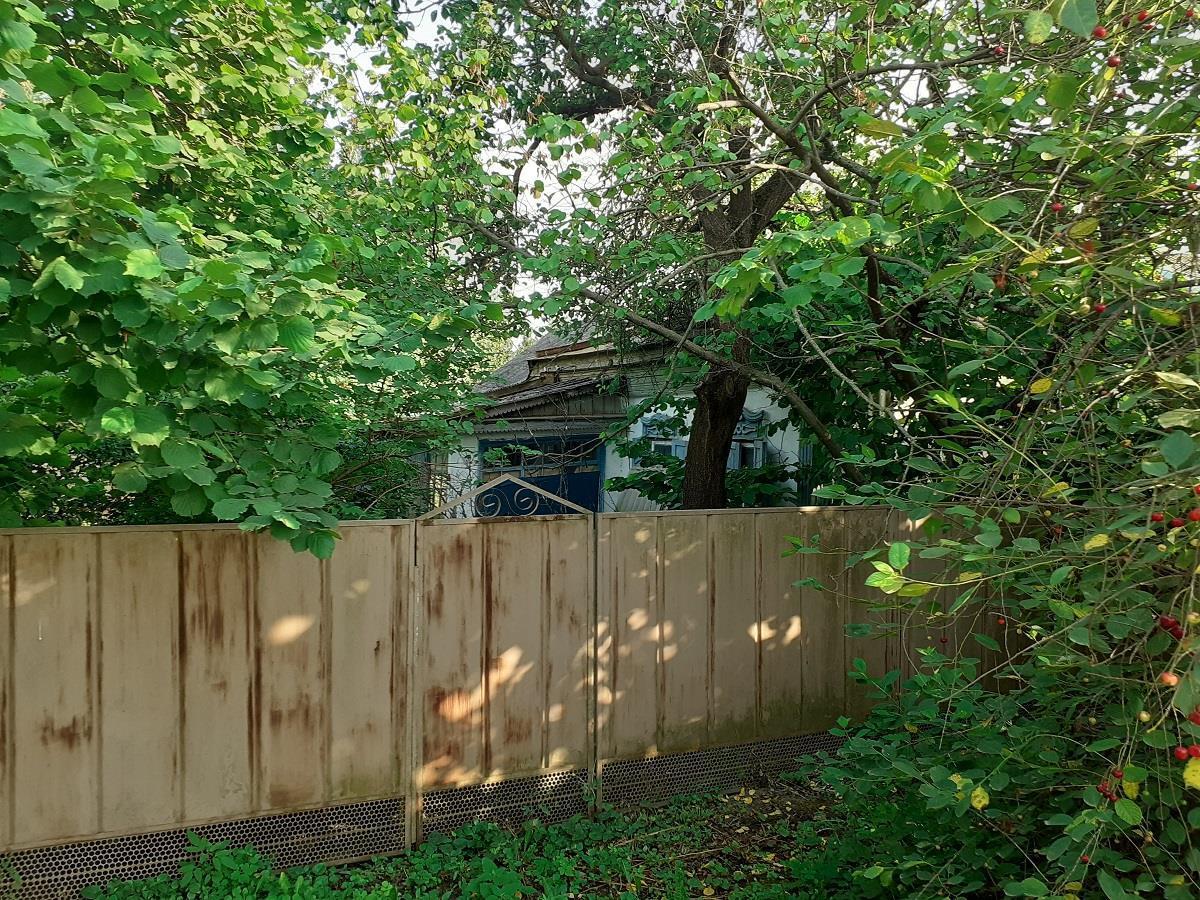 Фото №2: Дом 39 м² + 10.12 сот. - Воронежская, Карасунский внутригородской округ, Центральный внутригородской округ, мкр. Черёмушки, ул. Пионерская, 12А