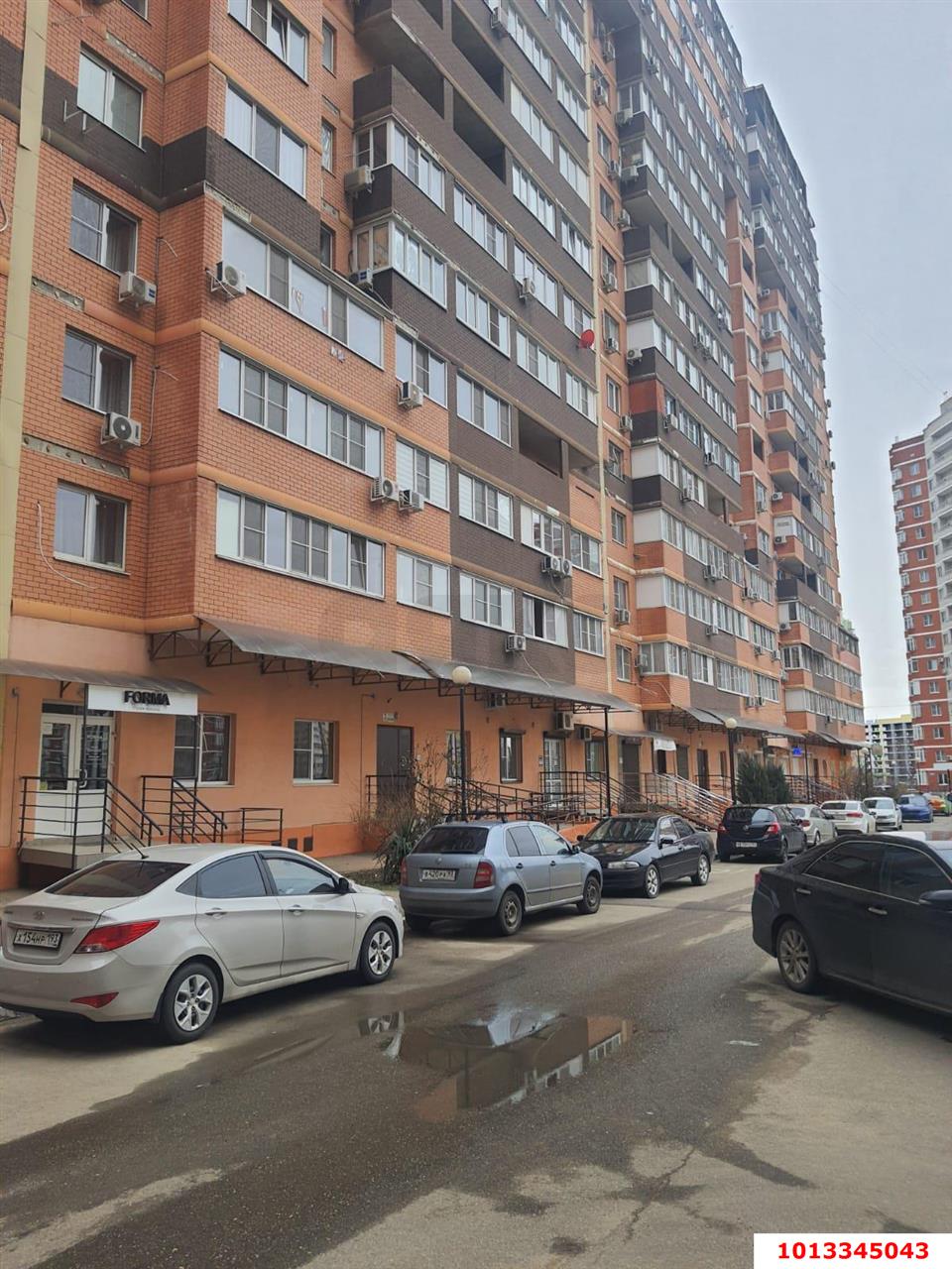 Фото №2: Коммерция 103 м² - Краснодар, Почтовый, жилой комплекс Авиатор, Карасунский внутригородской округ, мкр. Гидростроителей, ул. имени Валерия Гассия, 2