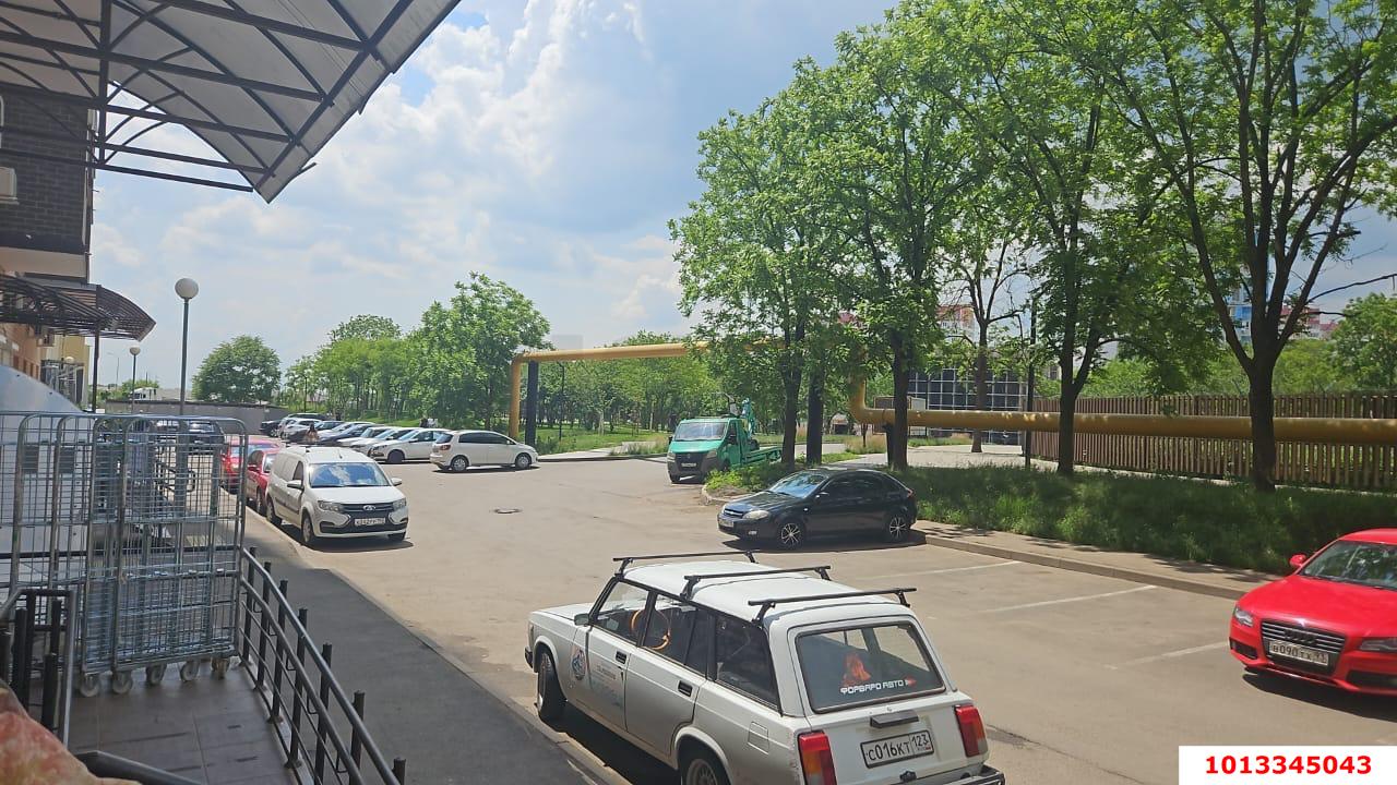 Фото №5: Коммерция 103 м² - Краснодар, Почтовый, жилой комплекс Авиатор, Карасунский внутригородской округ, мкр. Гидростроителей, ул. имени Валерия Гассия, 2