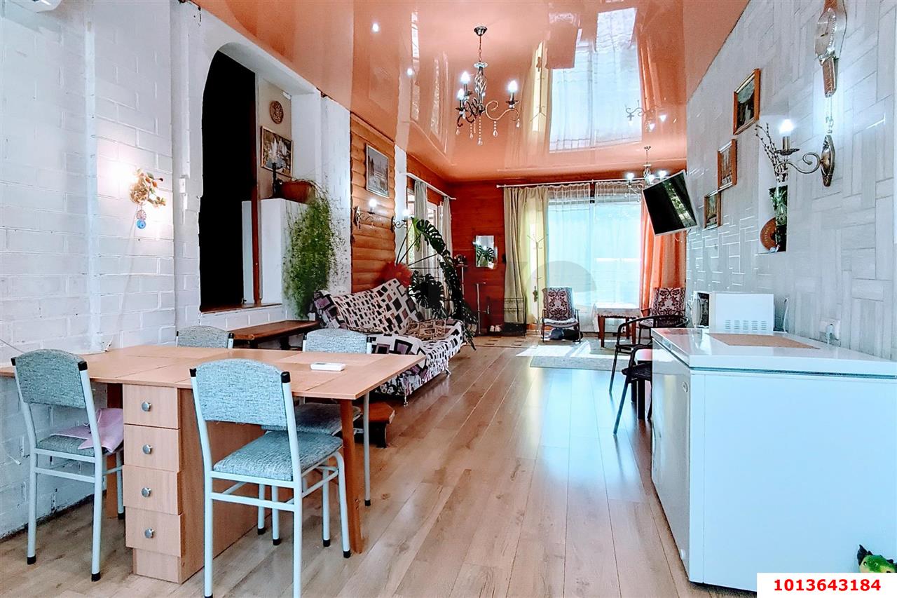 Фото №11: Дом 131 м² + 7.25 сот. - Знаменский, Карасунский внутригородской округ, ст Краснодарсельмаш-2, ул. Вишнёвая, 66