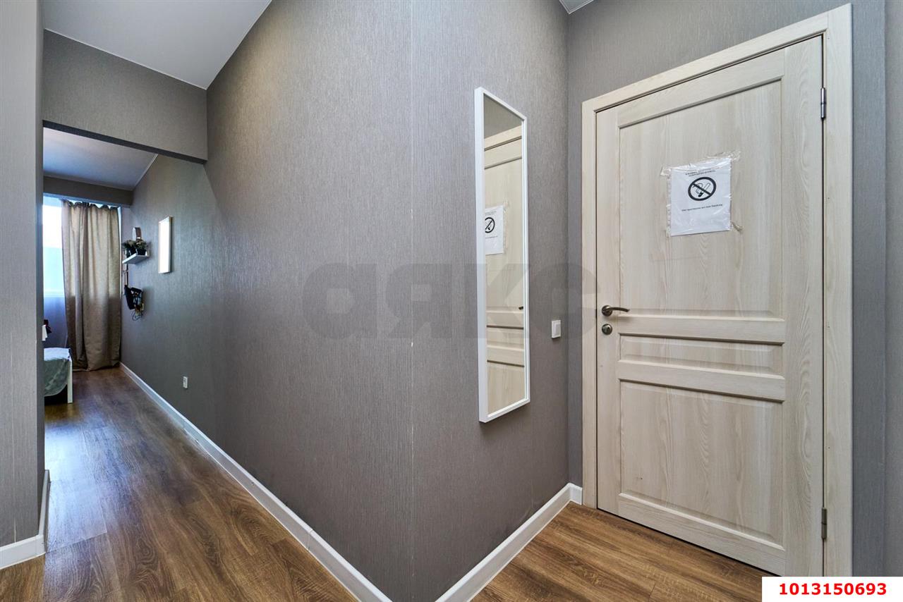 Фото №10: 1-комнатная квартира <span class="whitespace-nowrap">37 м²</span>, <span class="whitespace-nowrap">1/17 эт.</span> - Краснодар, Прикубанский внутригородской округ, 2-я Площадка, мкр. жилой комплекс Кремлёвские Ворота, ул. Кореновская, 2к4