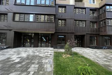 Фото №1: Коммерция 46 м² - Краснодар, мкр. жилой комплекс Ракурс, ул. имени Героя Ростовского, 8к7