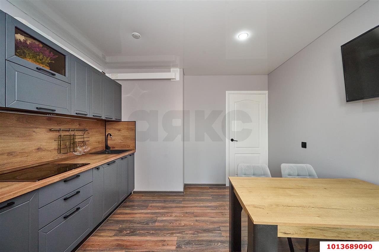 Фото №3: 2-комнатная квартира 63 м² - Краснодар, Молодёжный, ул. 3-я Целиноградская, 1