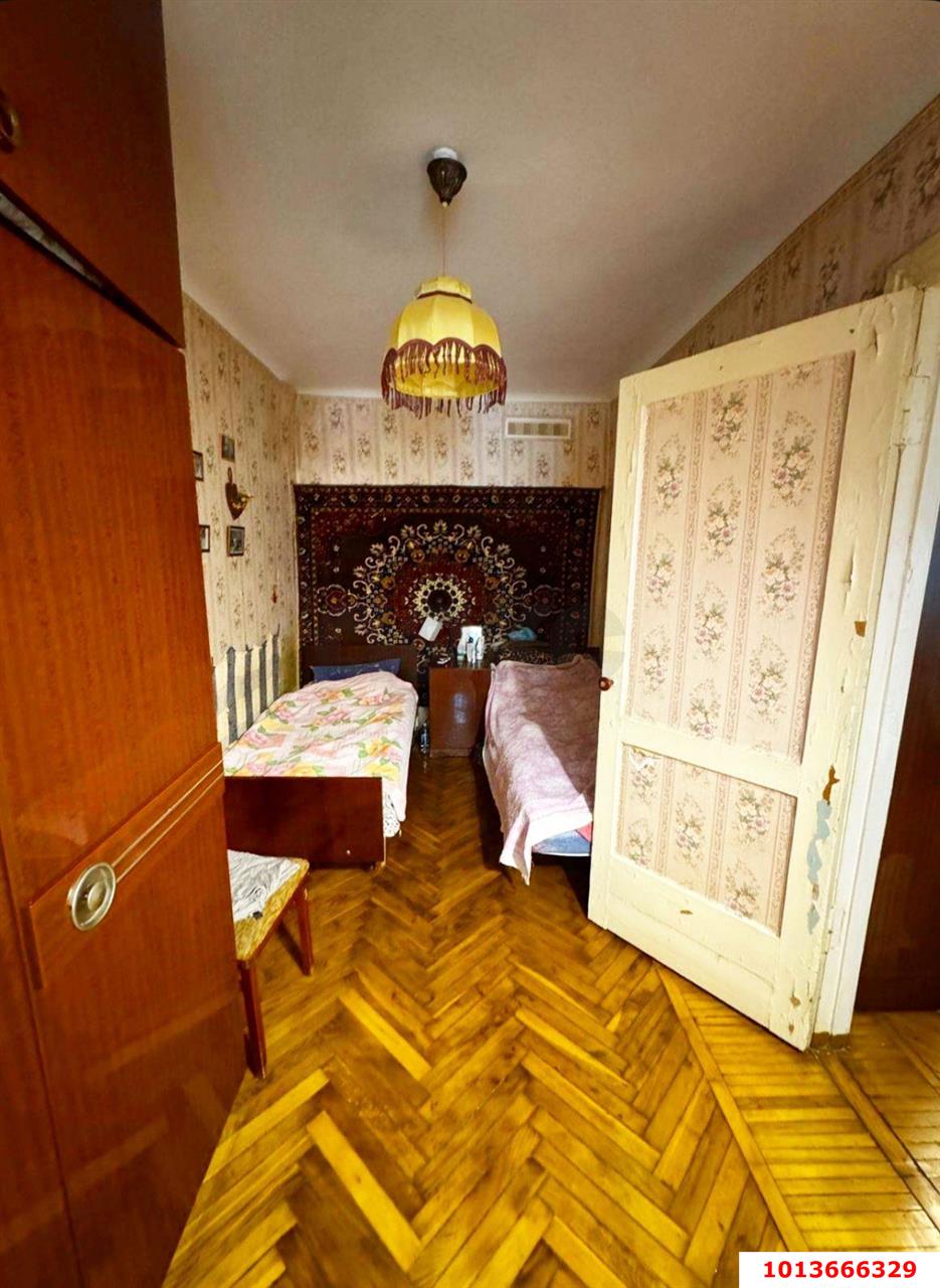 Фото №3: 4-комнатная квартира 71 м² - Краснодар, Черёмушки, ул. Димитрова, 118