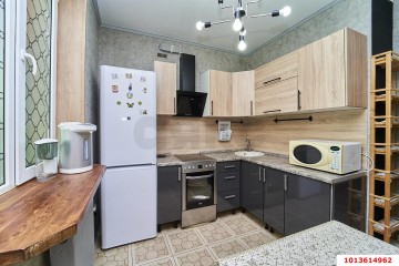 Фото №1: 2-комнатная квартира 58 м² - Краснодар, мкр. Музыкальный, ул. имени Мусоргского М.П., 19