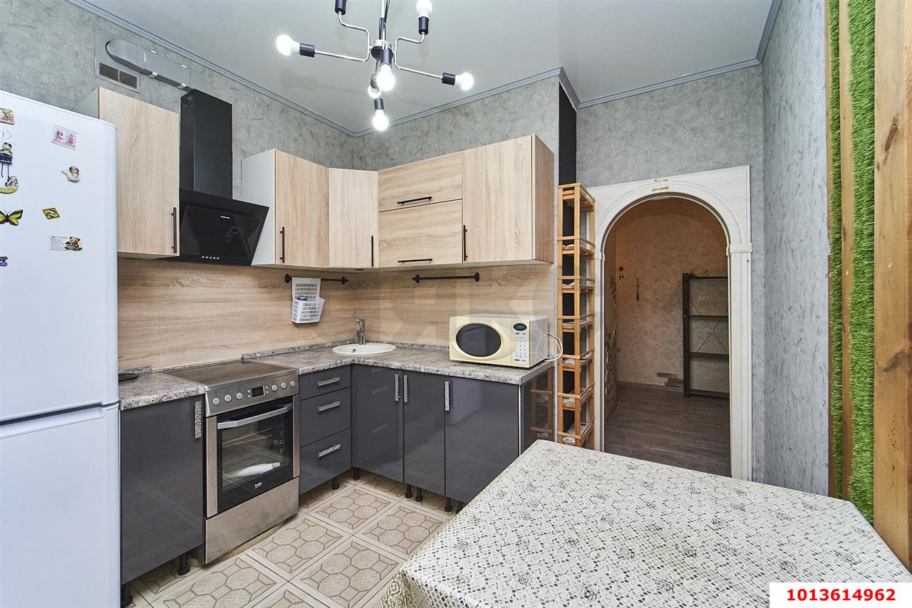 Фото №2: 2-комнатная квартира 58 м² - Краснодар, ул. имени Мусоргского М.П., 19