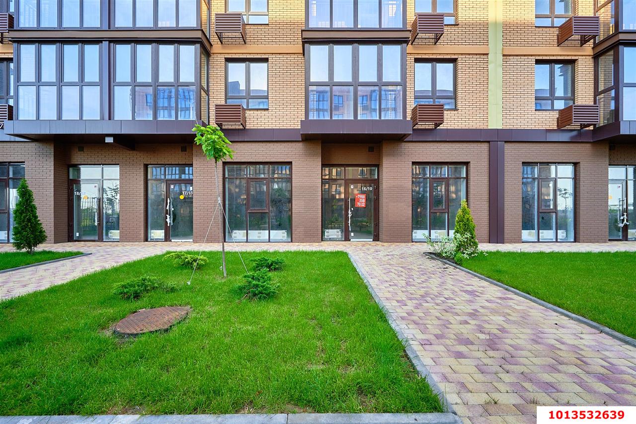 Фото №7: Торговое помещение 49 м² - Южный, жилой комплекс История-2, ул. Казачья, 6к2