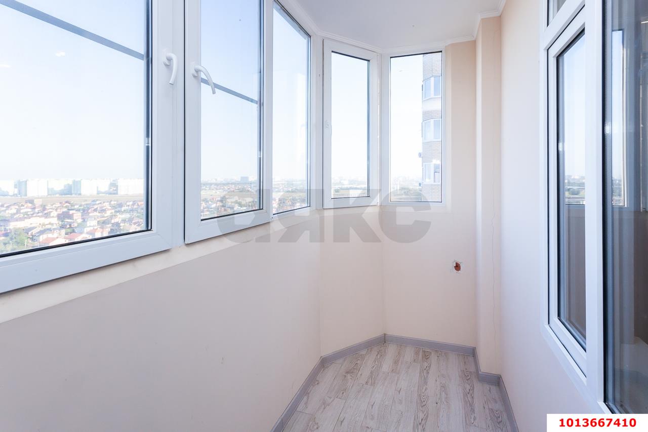 Фото №10: 2-комнатная квартира 59 м² - Краснодар, Губернский, мкр. Прикубанский внутригородской округ, ул. им. Героя Яцкова И.В., 19к2