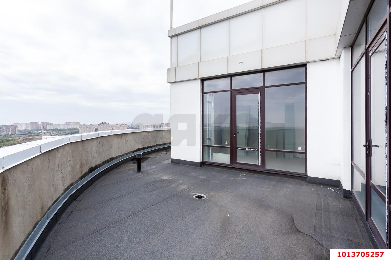 Фото №11: Пентхаус 142 м² - Краснодар, Пашковский, Карасунский внутригородской округ, мкр. жилой комплекс Империал, ул. Бородинская, 137/1