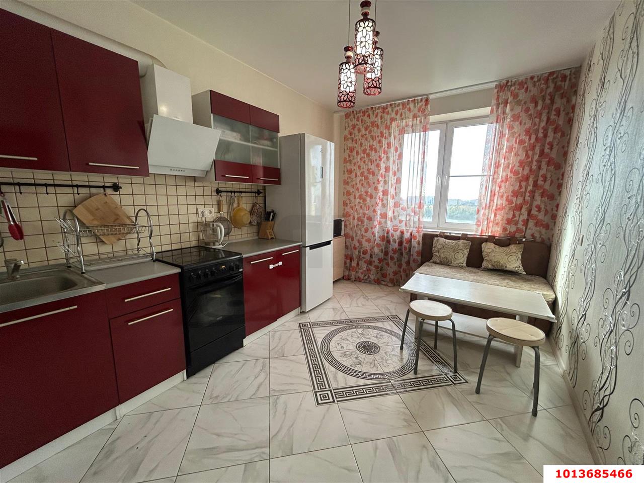 Фото №1: 1-комнатная квартира 45 м² - Краснодар, жилой комплекс Премьера, ул. Автолюбителей, 1/3к1