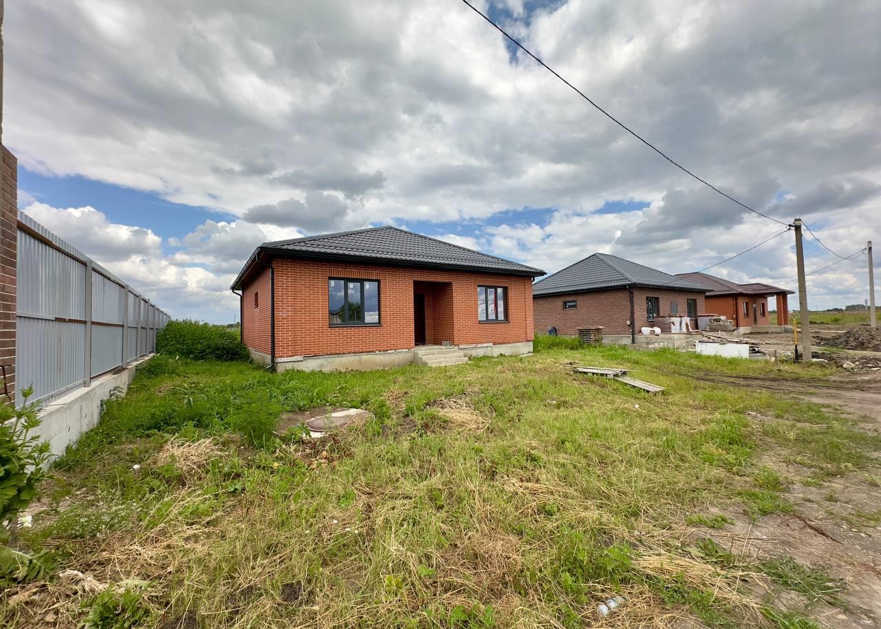 Фото №2: Дом 102 м² + 6 сот. - Энем, Прикубанский внутригородской округ, Славянский, мкр. Светлоград, ул. Убыхская, 20