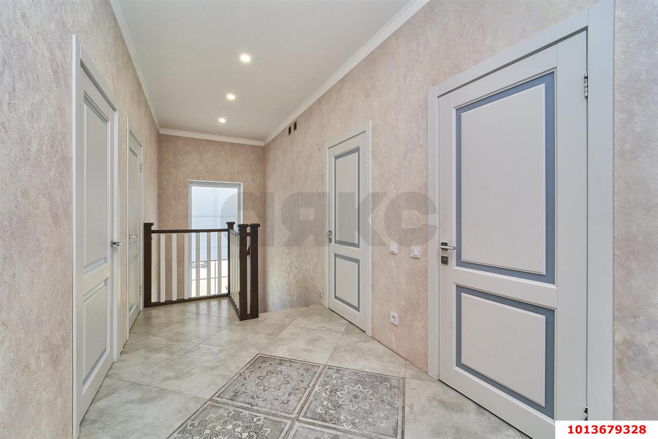 Фото №11: Дом 224 м² + 4 сот. - Краснодар, Плодородный-2, ул. Столыпинская, 16