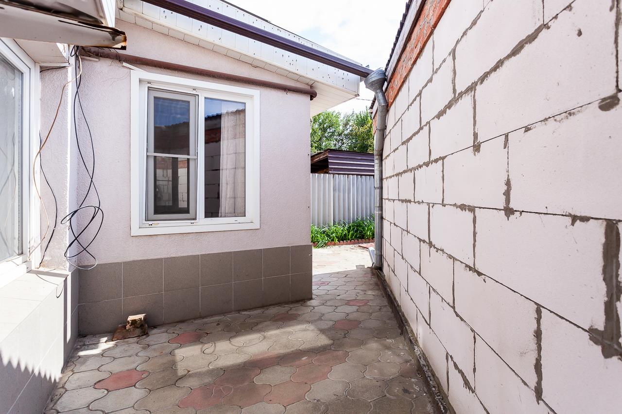 Фото №13: Дом 43 м² + 1.5 сот. - Краснодар, Центральный внутригородской округ, мкр. Дубинка, ул. 6-я Линия Поймы реки Кубань, 52