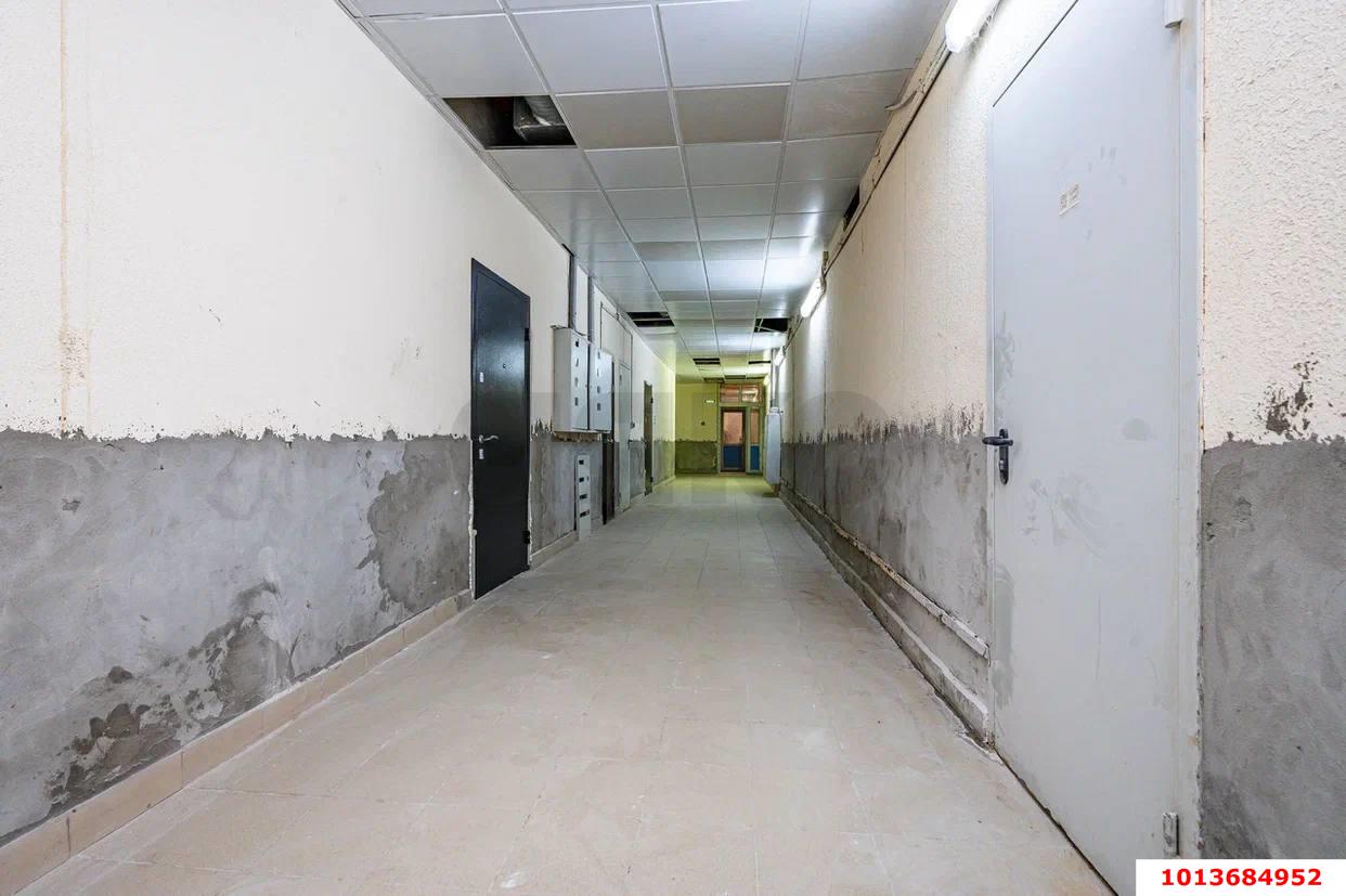 Фото №5: Торговое помещение 28 м² - Краснодар, Школьный, ул. 9 Мая, 48/1к1