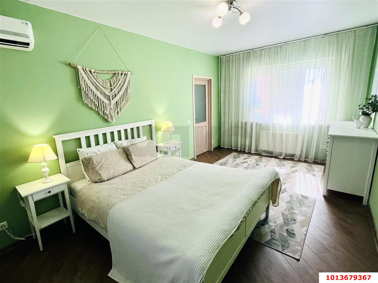 Фото №1: 3-комнатная квартира 92 м² - Краснодар, жилой комплекс Рассвет, ул. Гидростроителей, 65