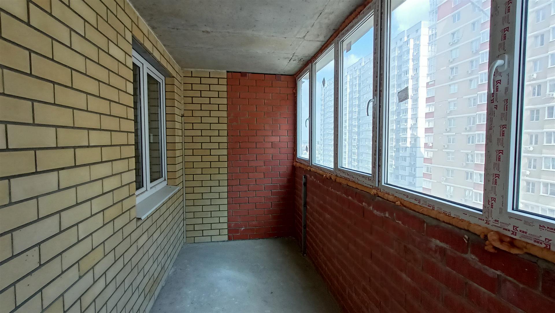 Фото №10: 3-комнатная квартира 92 м² - Краснодар, Прикубанский внутригородской округ, Завод Радиоизмерительных Приборов, жилой комплекс Времена Года 3, мкр. имени Петра Метальникова, ул. Цезаря Куникова, 24к1