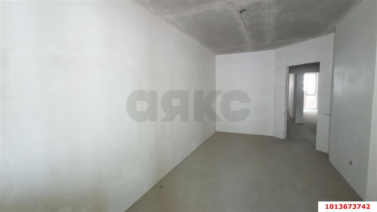 Фото №3: 3-комнатная квартира 92 м² - Краснодар, имени Петра Метальникова, ул. Цезаря Куникова, 24к1