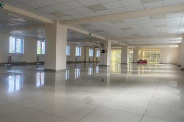 Фото №3: Коммерция 450 м² - Краснодар, мкр. Центральный, ул. Железнодорожная, 31