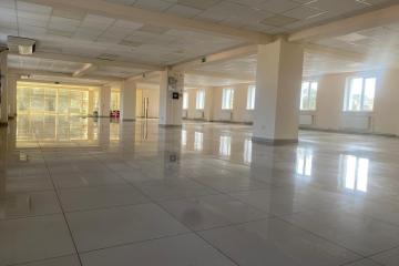 Фото №2: Коммерция 450 м² - Краснодар, мкр. Центральный, ул. Железнодорожная, 31