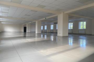 Фото №1: Коммерция 450 м² - Краснодар, мкр. Центральный, ул. Железнодорожная, 31