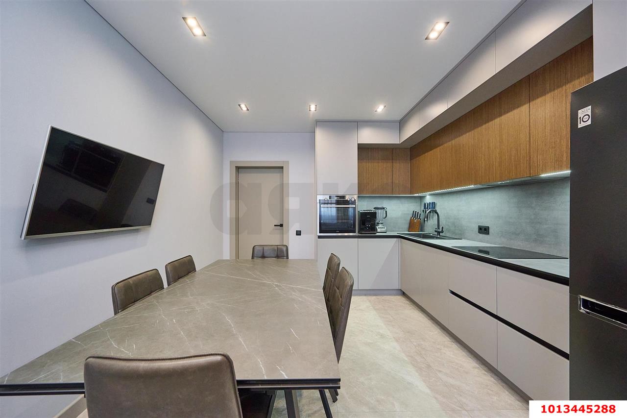 Фото №4: 3-комнатная квартира 90 м² - Краснодар, Прикубанский внутригородской округ, Славянский, мкр. Светлоград, ул. Красных Партизан, 1/4к10